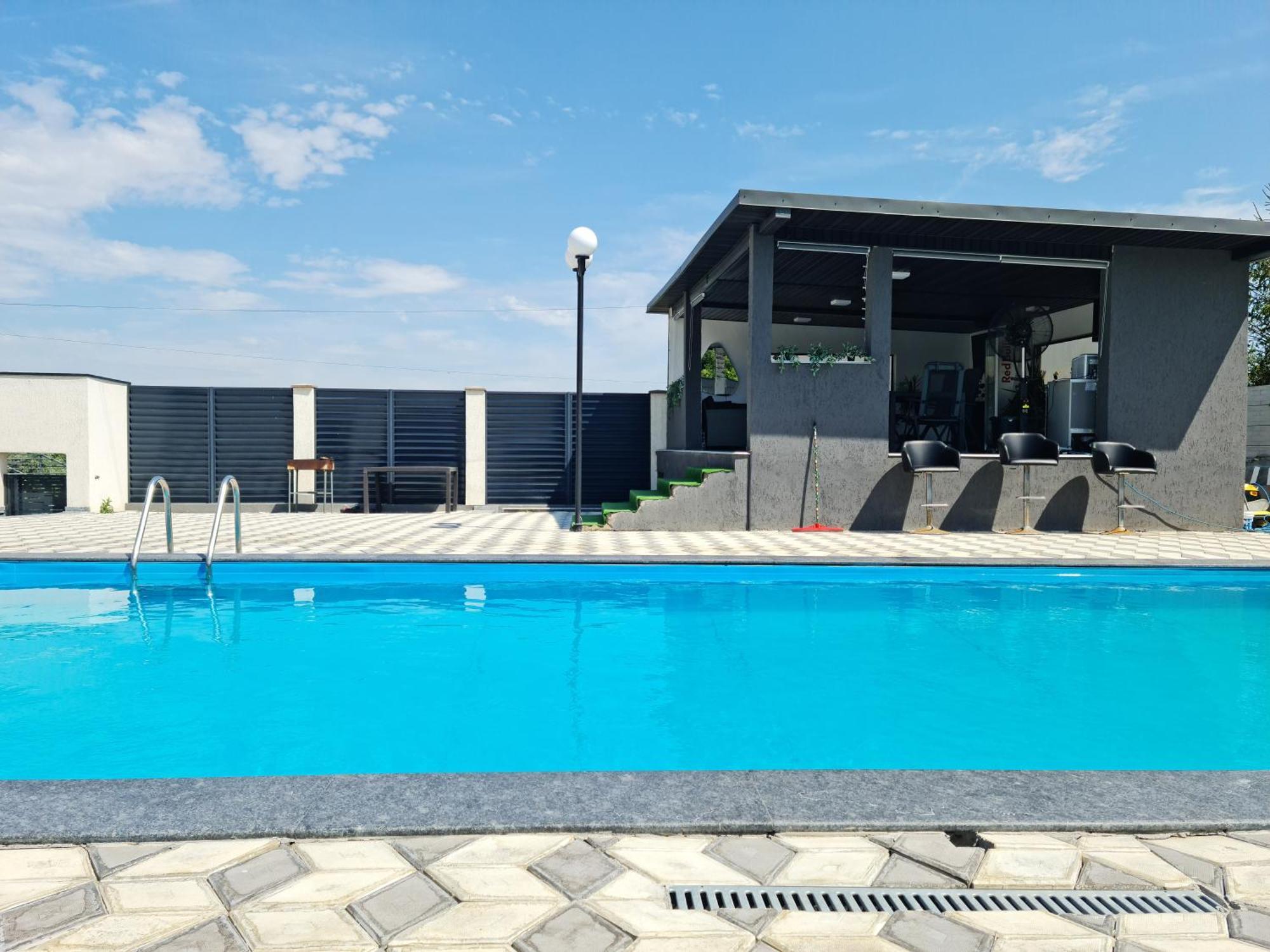Villa Grey House